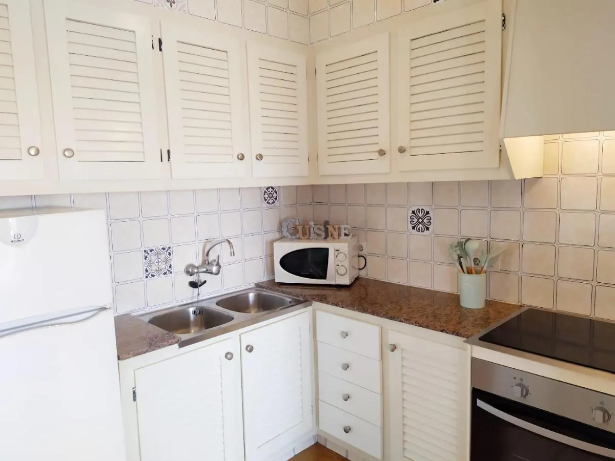 Cheap & Chic Apartamentos En Son Bou De 2 Dormitorios
